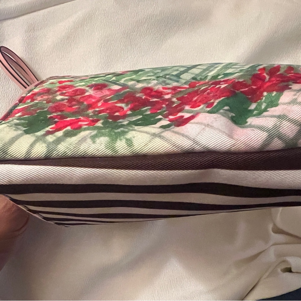HENRI BENDEL wristlet/cosmetic bag - Picture 6 of 6